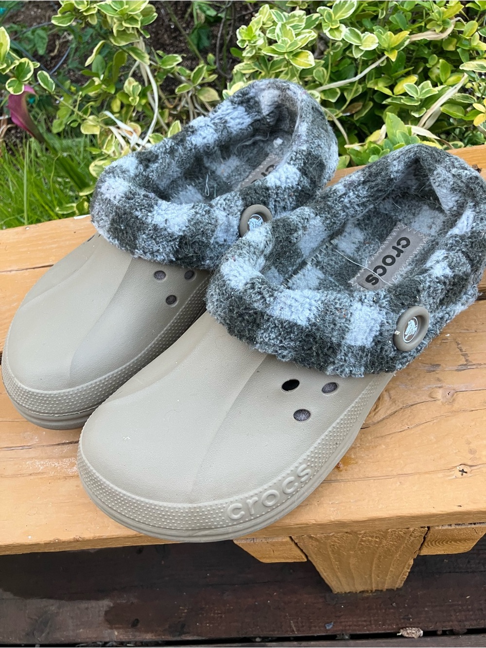 Crocs with fleece liner M10 W 12 tan with plaid insoles